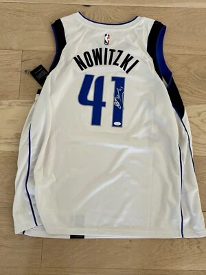 DALLAS MAVERICKS DIRK NOWITZKI SIGNED JERSEY JSA COA AUTHENTIC MITCHELL & NESS - Image 1 of 3