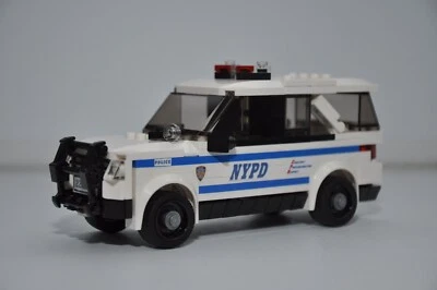 Custom NY Police Interceptor Utility Vehicle White compatible with LEGO® Bricks - Image 1 of 3