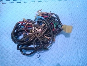 Triumph TR4A - NOS Arnés de cableado principal, vinilo - Imagen 1 de 5