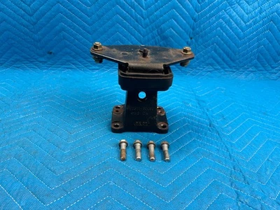 Juego de 3 piezas de montaje de motor Lexus LX470 con soporte y estabilizador diestro o derecho 1999-2007 OEM Foto 1 de 4