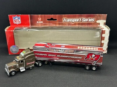 Tampa Bay Bucanners Tractor Trailer Upper Deck 1:80 Peterbuilt 379 DieCast 2007 - Image 1 of 4