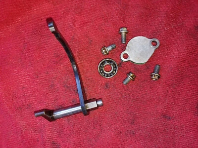 KTM 200 EXC 2002 PALANCA DE CONTROL, F. SEGMENTO DE CONTROL, EJE, CUBIERTA Foto 1 de 2