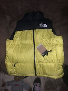 The North Face Men's 1996 Retro Nuptse Puffer Vest (Size M) Yellow