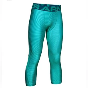 NWT Under Armour Boys' Heatgear Armour ¾ Printed Leggings Youth X Large - Picture 1 of 6