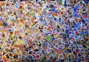 ICELAND OFF PAPER. Stamp mixture/kiloware off paper. 3 oz. (84 grams). B2 - Picture 1 of 1