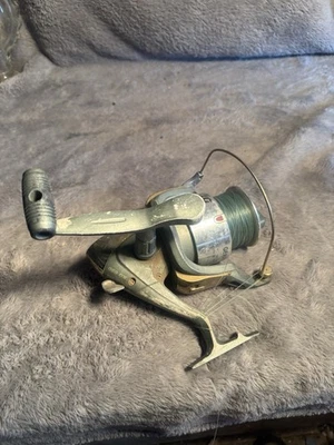 vintage Eagle Claw KG 690 fishing reel 4.7 :1 ratio - Image 1 of 4