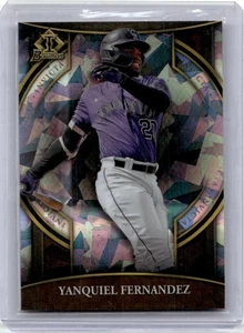 2023 Bowman Chrome Invicta YANQUIEL FERNANDEZ Atomic Cracked Ice Refractor /150 - Picture 1 of 2