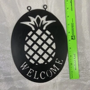 9 Inch Black Metal Pineapple Welcome Hanging Sign - Picture 1 of 4