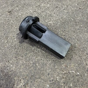 1992-1999 BMW E36 Tail Light Bulb Socket Black 1387365 OEM - Picture 1 of 4