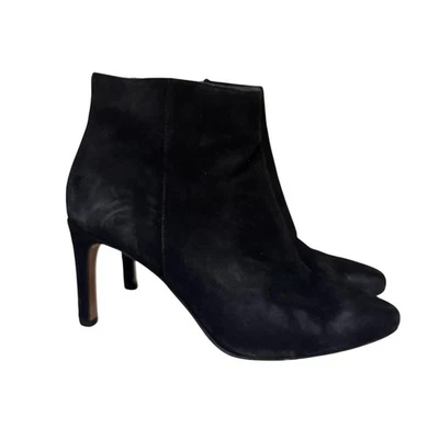 Botas de tornozelo femininas Banana Republic couro camurça preto salto 6 minimalistas - Imagem 1 de 4