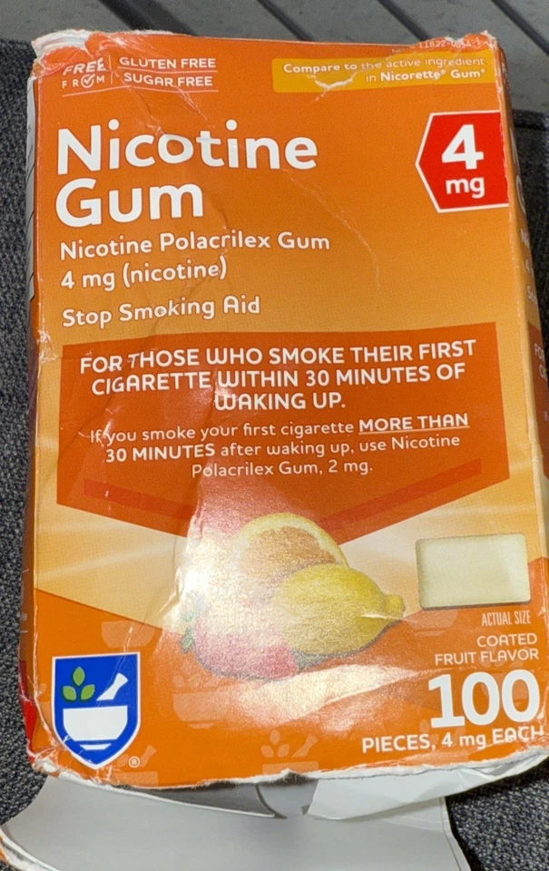 Goma de nicotina Rite Aid 4 mg sabor fruta 100 piezas caducidad 04/26 caja dañada Foto 1 de 1