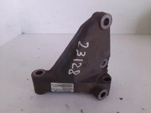 98428562 engine mounting bracket for PEUGEOT 1.5 DCI (BM0F BM0T BM2B CM0F CM0T) - Foto 1 di 11