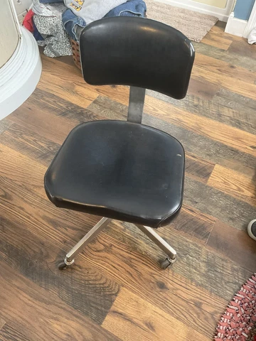Vintage Steelcase Black Chrome Office Desk Chair 4 Leg 360 Turn Wheels Cover