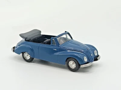 ADP 16244-3 IFA F9 Cabrio, dunkelblau,   Fertigmodell , 1/87, H0, ADP - Bild 1 von 2