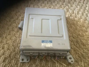 Jaguar XK8 XKR 1997 to 2006 AC Heater Climate Control Computer ECU LJA7600AB - Picture 1 of 2