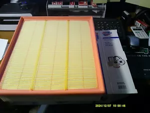 CARQUEST 87351L Air Filter For Some 00's 2.7L Sprinter Apps. - Foto 1 di 1