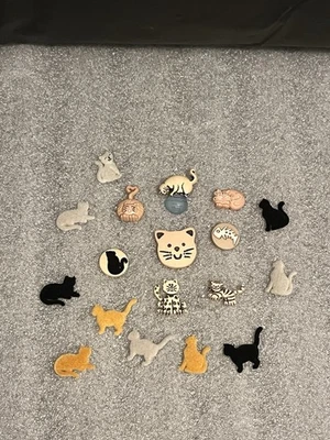 Kitty Kitty / 18 Cat Theme FLAT BACK Craft Embellishments - Image 1 of 4