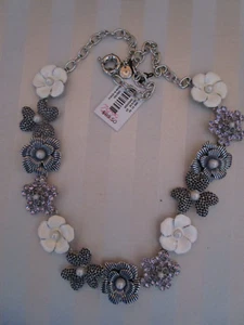NEW TALBOTS SILVER AND WHITE TONE FLORAL FLOWERED 19" NECKLACE - Picture 1 of 4