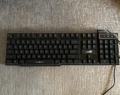 Rainbow LED Gaming Keyboard Multi-Colored Backlight - Image 1 of 4