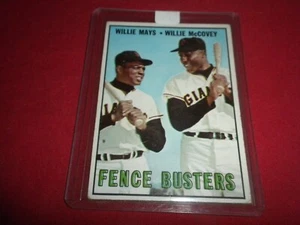 Willie Mays/Willie McCovey 1967 Topps #423 baseball card - Picture 1 of 2