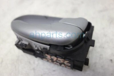 Ручка внутренней двери переднего пассажира для Nissan Maxima 2002-2003 годов выпуска 80670-3Y110 - Изображение 1 из 4