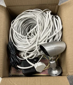 Lorex MC6182S SG6182S Sistema di telecamere di sicurezza CMOS cablate a colori scatola aperta - Foto 1 di 6