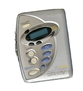 Reproductor de casete Sony Walkman WM-FX467 AM/FM/TV radio funciona parcialmente - Imagen 1 de 5