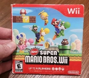 New Super Mario Bros. Wii (Nintendo Wii, 2009) Tested And Working No Manual - Picture 1 of 3