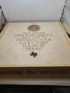 MADE IN TEXAS Holz Geschenk/Torte/Andenken Box 10 x 10 x ca. 3" mit Schiebedeckel - Bild 1 von 5