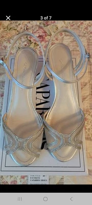 Caparros Hilton 银色金属色 10 码女式高跟鞋楔形鞋 — 第 1/4 张图片