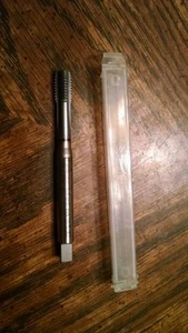 NEW EMUGE PLUG TAP M8x1.25 HSS AXIAL COOLANT THRU FLUTE TICN IRON/ALUMINUM - Picture 1 of 3