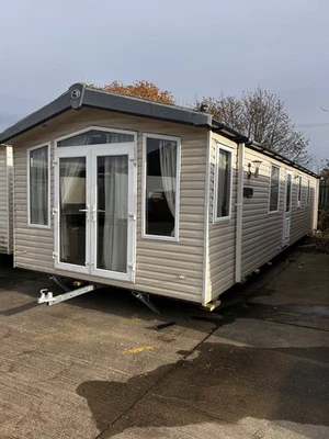 Swift Bordeaux Exclusive - Image 1 of 4