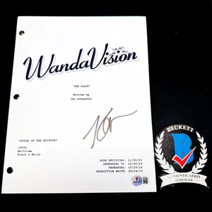 KATHRYN HAHN FIRMATO WANDAVISION FULL PILOT SCRIPT con BECKETT BAS COA - Foto 1 di 3