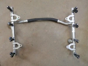 2010 Lincoln Navigator Expedition  Fuel Rail and Injectors OEM 9L3E-9F792-GA  - Picture 1 of 1