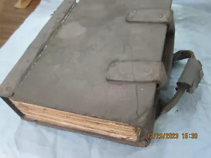 DuPont Auto Paint Chip Book 1959-1963 Domestic Foreign Tractor Truck & More - Picture 1 of 13