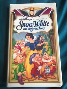 Walt Disney’s Snow White and The Seven Dwarfs VHS Masterpiece. - Picture 1 of 5