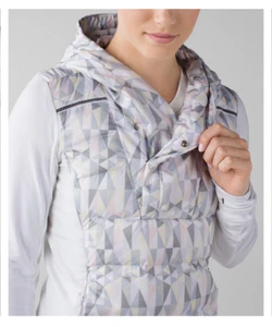 Lululemon Fluff Off Pullover Stained Glass Love White Neutral Blush 8 - Picture 1 of 8