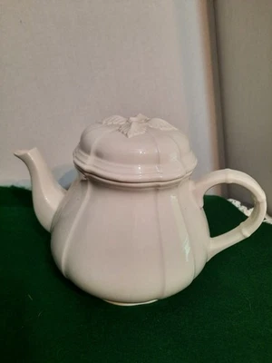 Tetera Villeroy & Boch Manoir 4 tazas blanca vitro porcelana año 1748 Luxemburgo Foto 1 de 4