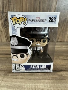 Funko Capitán América Soldado de Invierno Stan Lee #283 exclusivo de Walmart con protector - Imagen 1 de 12