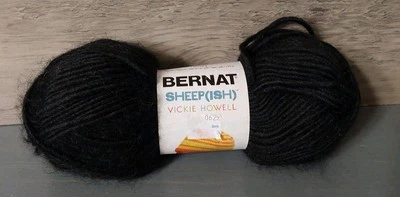 Bernat Sheep-ish Vickie Howell Yarn 1 Madeja 4 Mediana 3oz 167 Yrds Negro/Negro Foto 1 de 4
