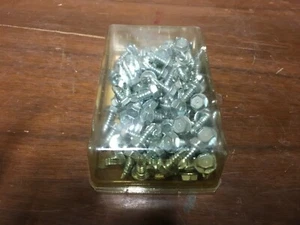 100 Count Box of 10-16 X 1/2'' Hex Head Drill/ Tap Screws Sheet Metal Screws - Picture 1 of 3