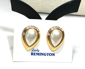 Lady Remington Earrings Cast Gold Faux Pearl Crystal Rhinestone Post  Lot 66B - Picture 1 of 3