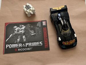 Transformers Generations Selects ~ RICOCHET AKA "STEPPER" FIGURE ~ Deluxe Class