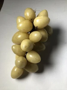 Italienischer Alabaster gelber Stein Traube Cluster mit Holzstiel Vintage Mid-Century 8 Zoll - Bild 1 von 12