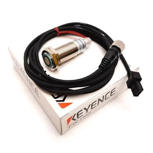 Keyence FW-H02 Ultrasonic Sensor Head, Range: 50-200mm, Barrel: M18, W/ Cable - Picture 1 of 6