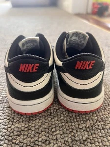 Nike Dunk Low Chicago Black Red White DC9562-100 Black White Size 8C - Picture 1 of 5