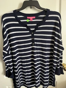 Lilly Pulitzer Blue & White Sweater XL 1X Small Flaw Spot - Picture 1 of 7