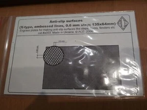 ACE a003 Anti-slip surfaces (X-type, 0.6 mm step, embossed lines; 135x64mm) - Picture 1 of 2