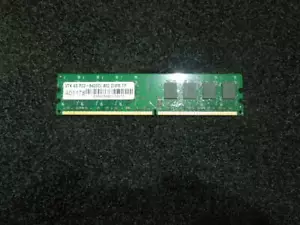 VisionTek Model: 401178 Memory. 4GB. PC2-6400CL 800 DIMM TP - Picture 1 of 3