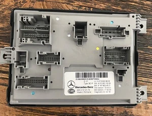 Mercedes E S Class SAM Signal Acquisition Control Module Rear 18 19 A2139009922 - Picture 1 of 6
